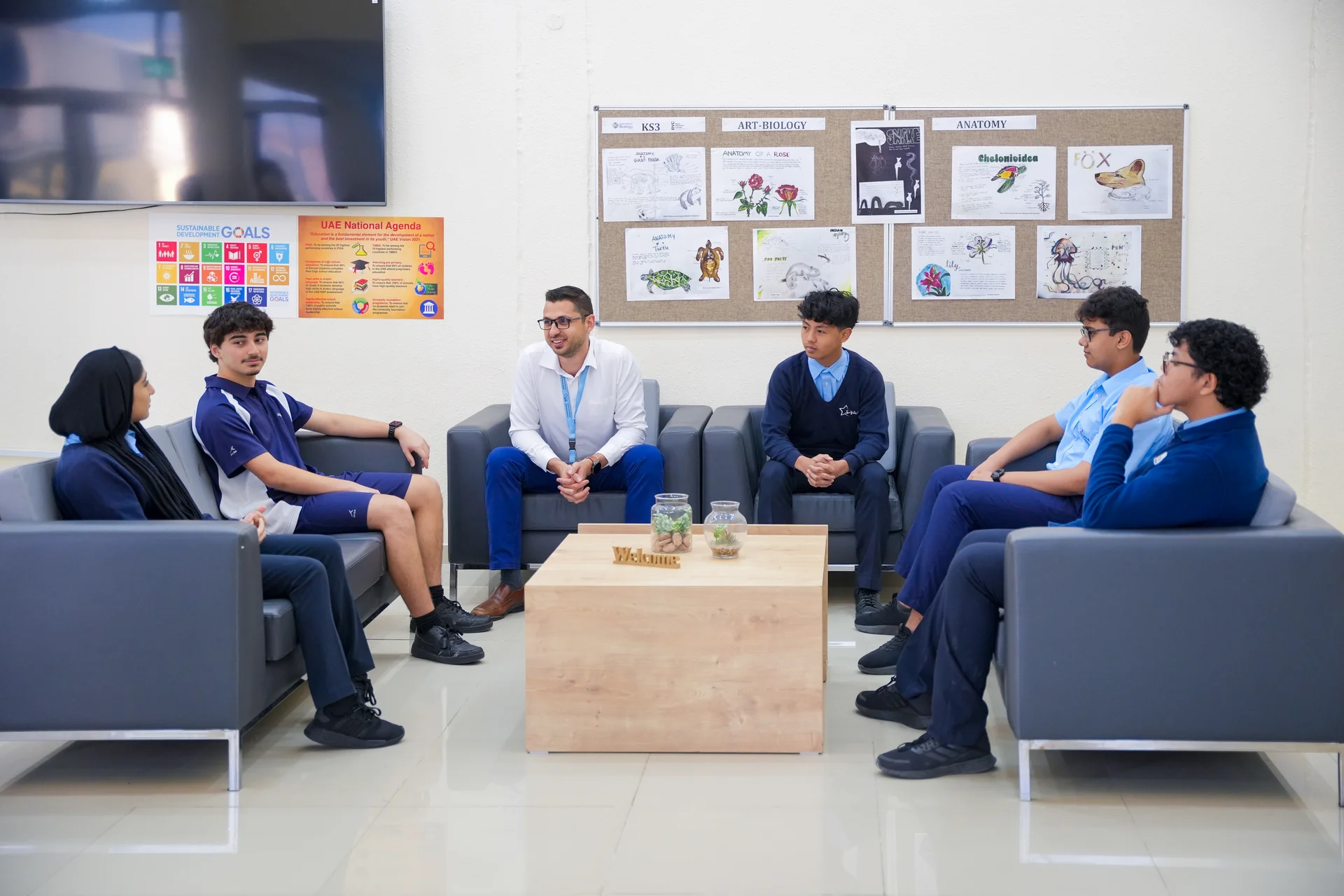 Gallery secondary 6